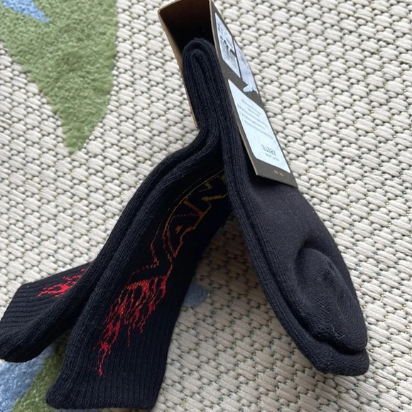 VANS “Off The Wall” Boys socks  
NWT - Picture 2 of 16